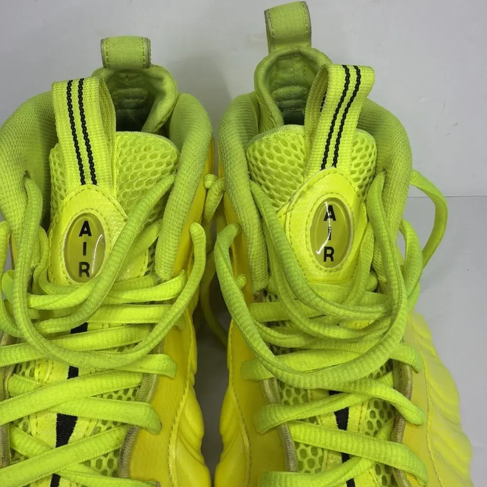 Nike Air Foamposite Pro Volt Men's size 12 Sneakers Yellow Shoes Gift